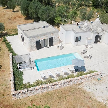 Trullo And Lamia Cinera Cisternino Exterior foto