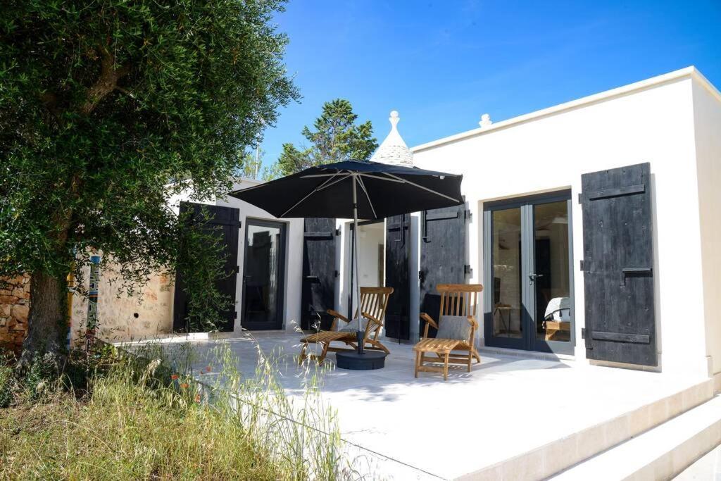 Trullo And Lamia Cinera Cisternino Exterior foto